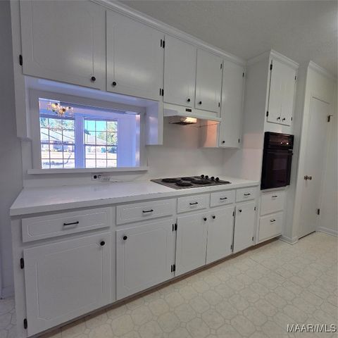 213 Gail Street, Prattville, AL 36066