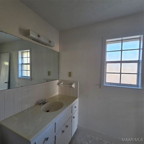 213 Gail Street, Prattville, AL 36066