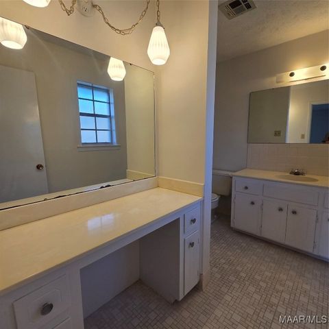 213 Gail Street, Prattville, AL 36066