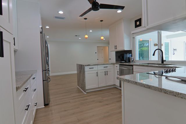 50 SW 11th Avenue, Boca Raton, FL 33486