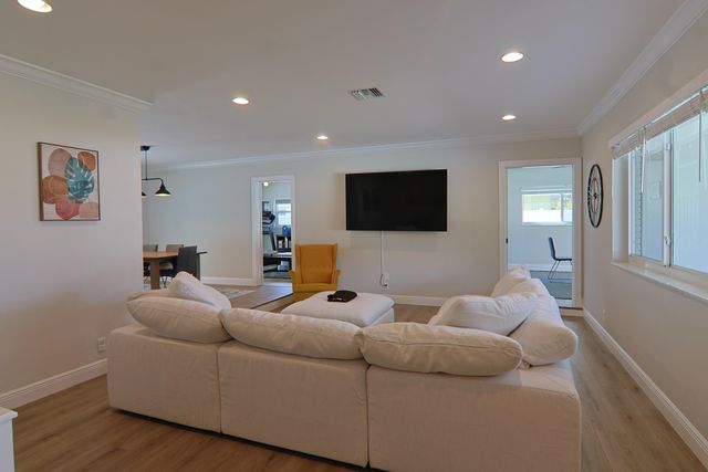 50 SW 11th Avenue, Boca Raton, FL 33486