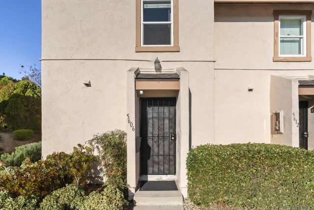 5606 Caminito Roberto, San Diego, CA 92111