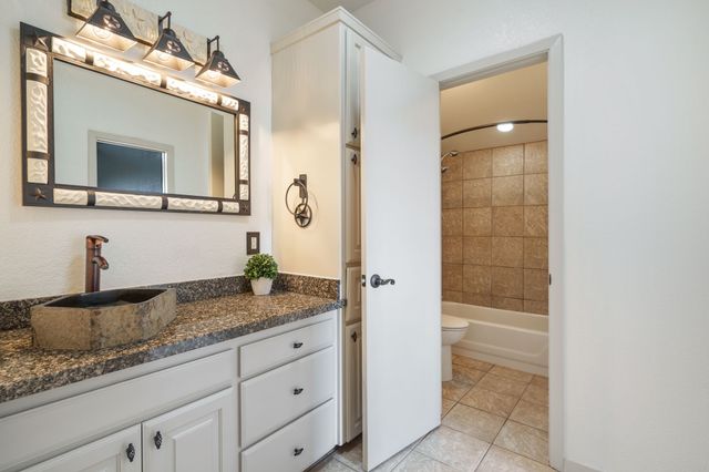 5208 Sun Meadow Drive, Flower Mound, TX 75022