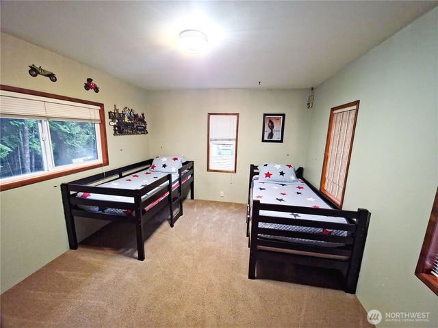 54 Pacific Lane, Pacific Beach, WA 98571