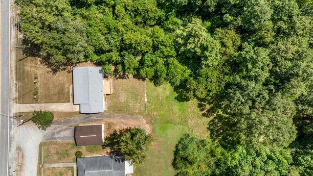 2107 S Seale Road, Phenix City, AL 36869