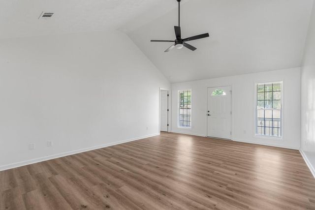 2107 S Seale Road, Phenix City, AL 36869