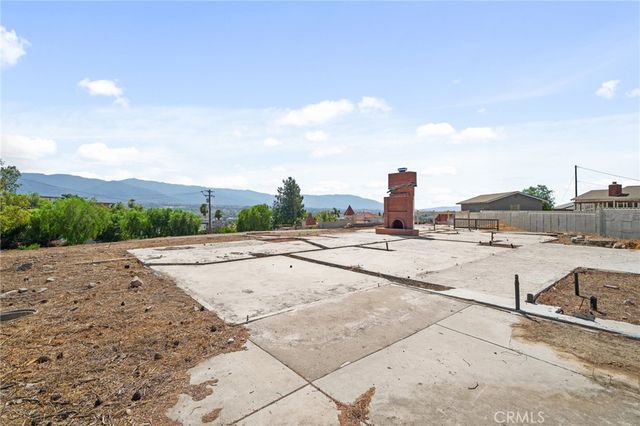 7800 View Lane, Corona, CA 92881
