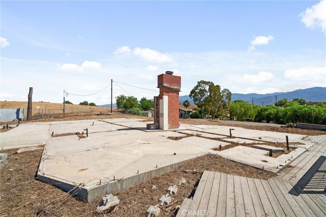 7800 View Lane, Corona, CA 92881