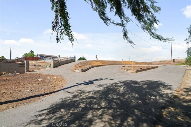 7800 View Lane, Corona, CA 92881