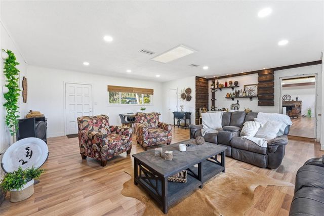 26310 FISHERMANS ROAD, Paisley, FL 32767