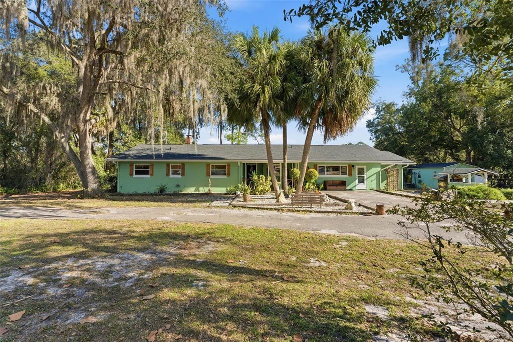 26310 FISHERMANS ROAD, Paisley, FL 32767