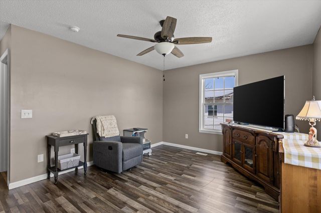 1163 N Main Street, Whitwell, TN 37397