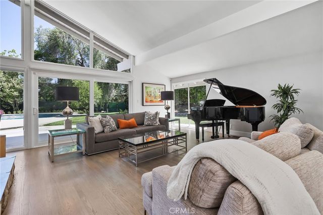 531 Green Acre Drive, Fullerton, CA 92835