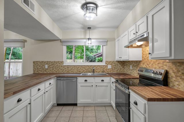 12224 Gun Oak Place, Spring, TX 77380