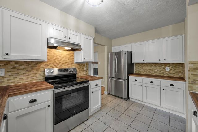 12224 Gun Oak Place, Spring, TX 77380