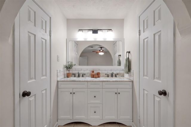 12224 Gun Oak Place, Spring, TX 77380