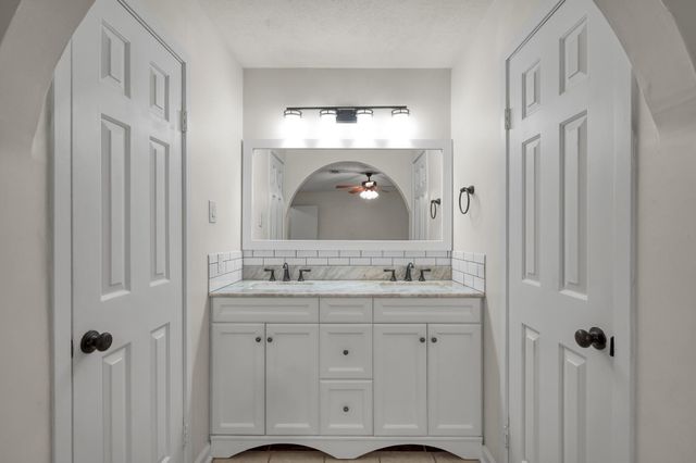 12224 Gun Oak Place, Spring, TX 77380