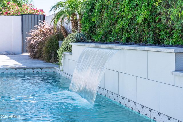 2618 N 81ST Way, Scottsdale, AZ 85257