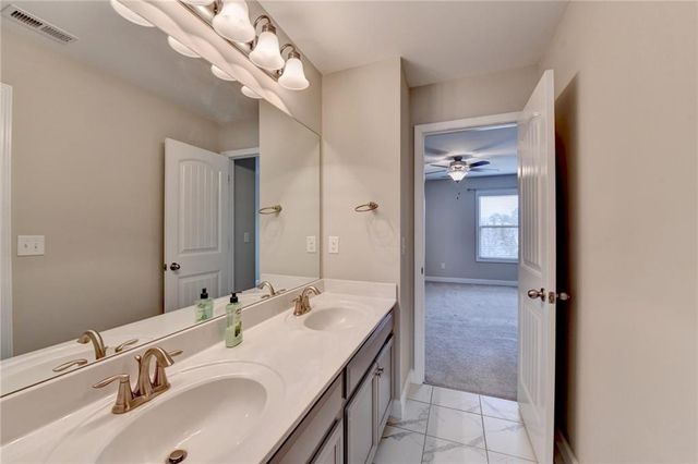 5525 Nesmith Court, Cumming, GA 30040