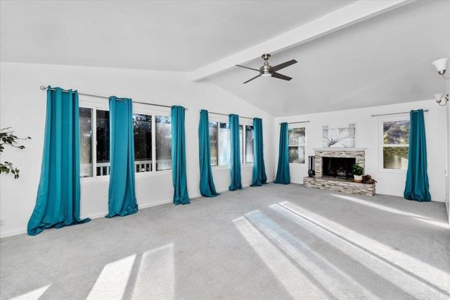 1971 Bernardo Avenue, Escondido, CA 92025