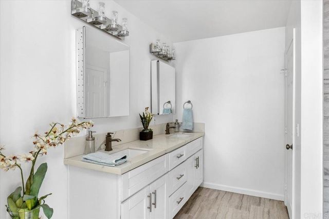 1971 Bernardo Avenue, Escondido, CA 92025