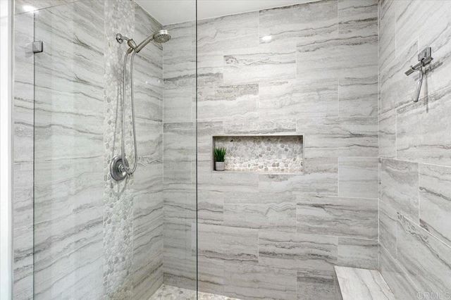 1971 Bernardo Avenue, Escondido, CA 92025