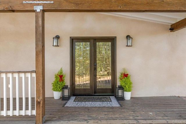 1971 Bernardo Avenue, Escondido, CA 92025