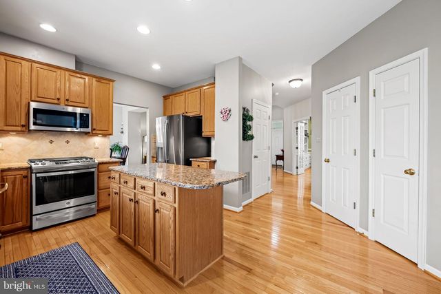 5325 DUNTEACHIN DR, Ellicott City, MD 21043