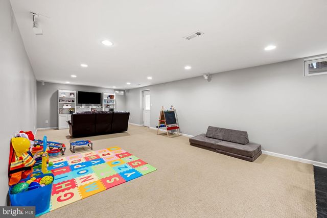 5325 DUNTEACHIN DR, Ellicott City, MD 21043