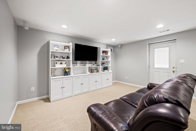 5325 DUNTEACHIN DR, Ellicott City, MD 21043