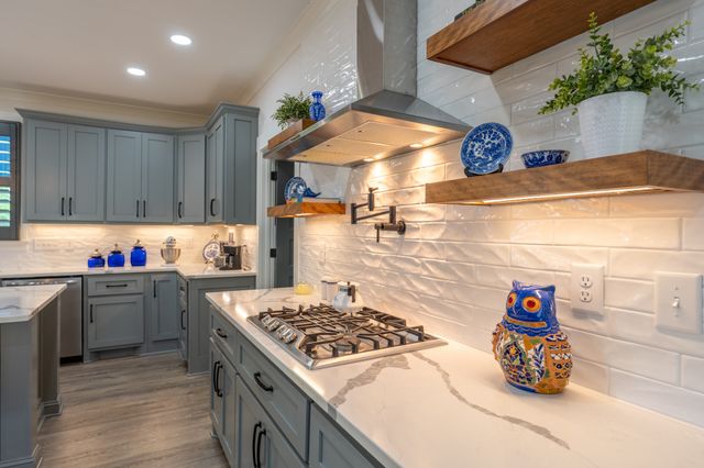 1801 Twin Caves Dr, Lewisburg, TN 37091