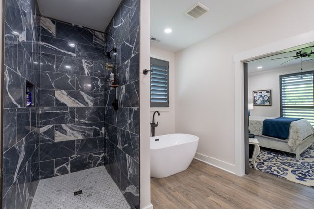 1801 Twin Caves Dr, Lewisburg, TN 37091