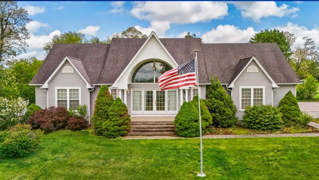 4872 Maysville Road, Flemingsburg, KY 41041
