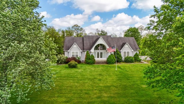 4872 Maysville Road, Flemingsburg, KY 41041