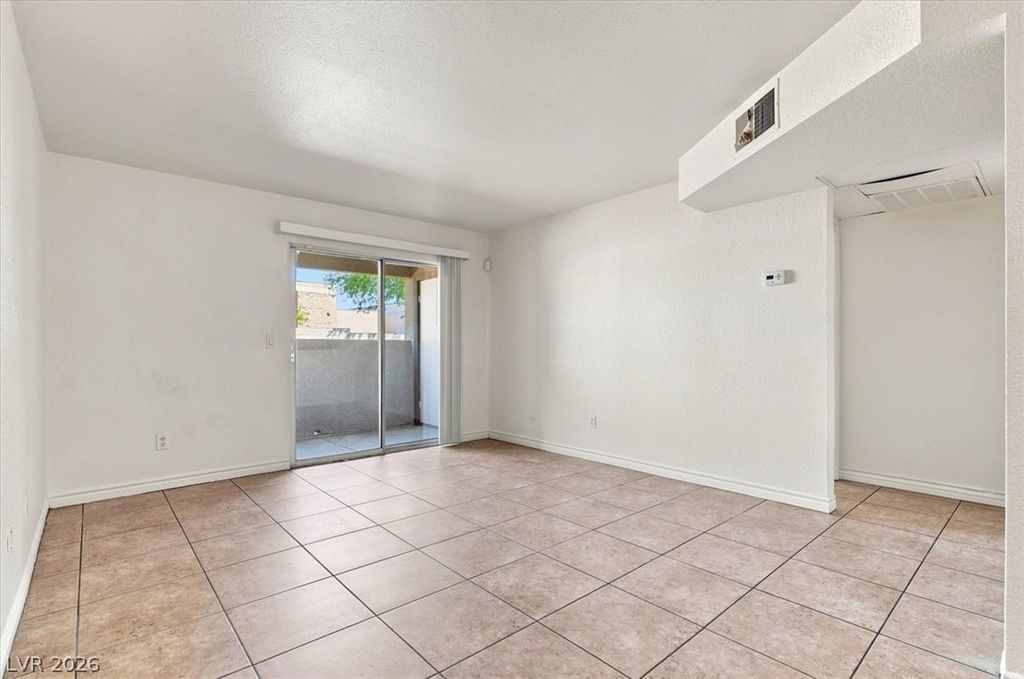 2606 South Durango Drive 179, Las Vegas, NV 89117 — photo 5