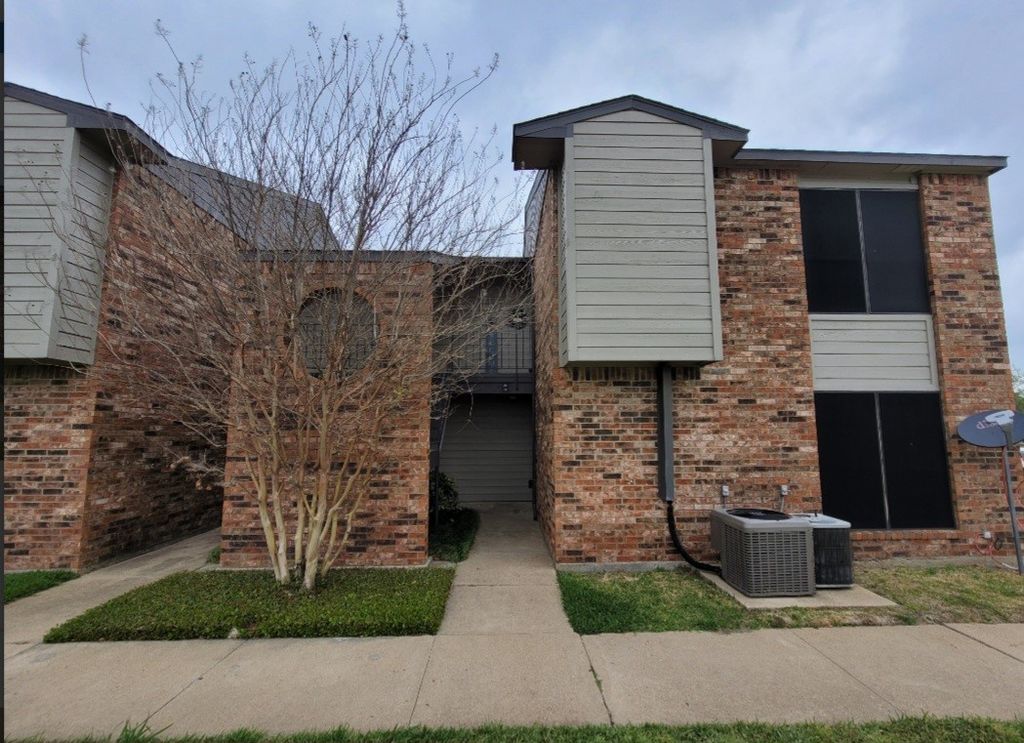 6010 Marvin Loving Drive 101, Garland, TX 75043