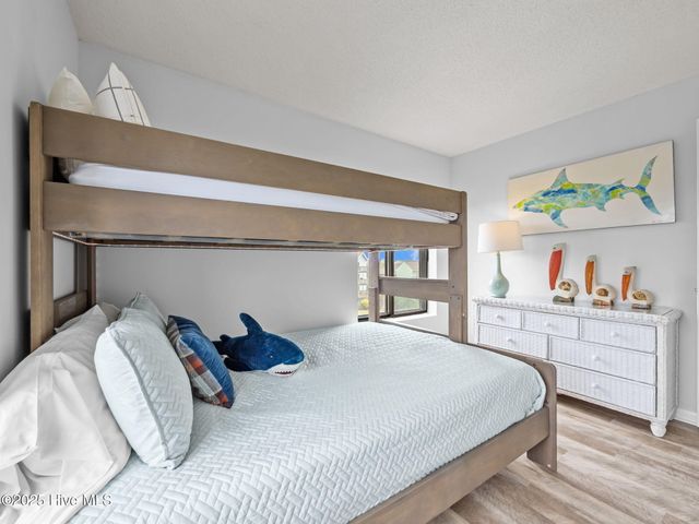 8801 Reed Drive 311, Emerald Isle, NC 28594