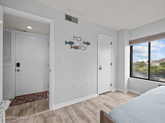 8801 Reed Drive 311, Emerald Isle, NC 28594