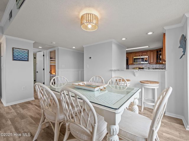 8801 Reed Drive 311, Emerald Isle, NC 28594