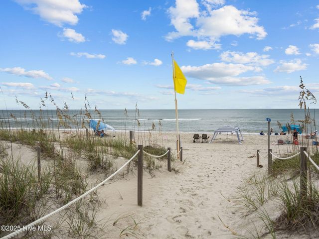 8801 Reed Drive 311, Emerald Isle, NC 28594