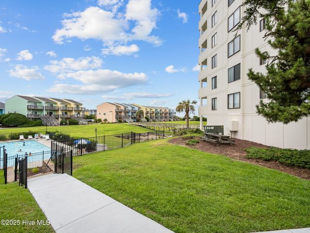 8801 Reed Drive 311, Emerald Isle, NC 28594