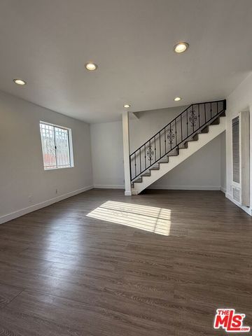 1505 S DUNSMUIR Avenue, Los Angeles, CA 90019