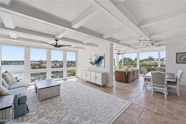 4031 Gulf Shore BLVD N 55, Naples, FL 34103