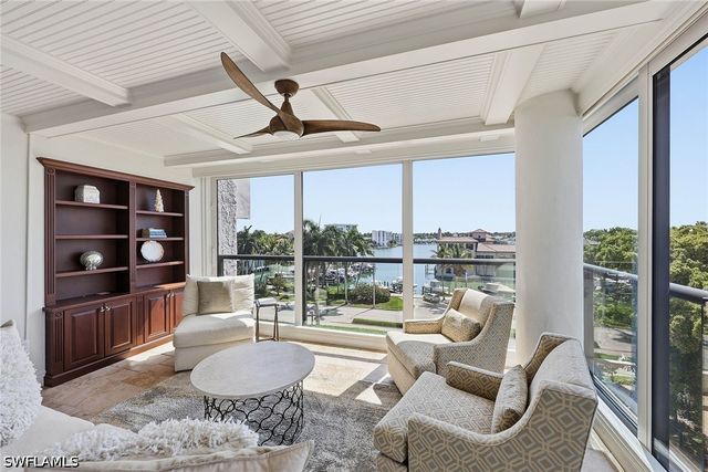 4031 Gulf Shore BLVD N 55, Naples, FL 34103