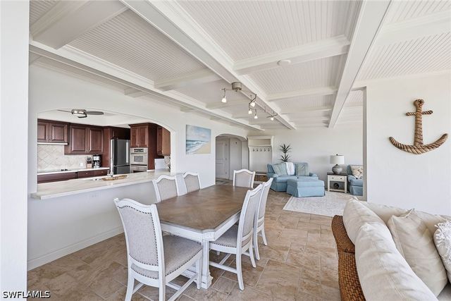 4031 Gulf Shore BLVD N 55, Naples, FL 34103