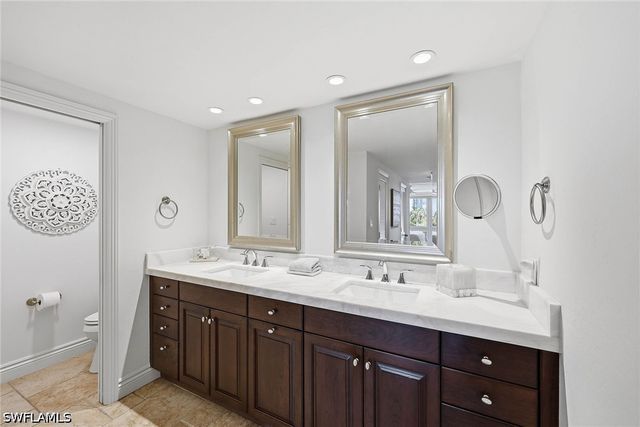 4031 Gulf Shore BLVD N 55, Naples, FL 34103