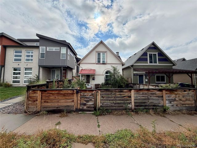3834 Quivas Street, Denver, CO 80211