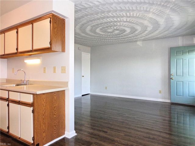 601 Rockingham St Apt 7, Norfolk, VA 23523
