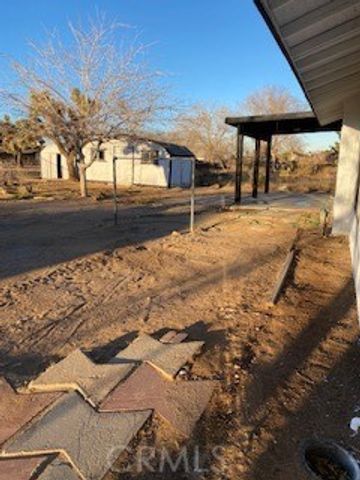 9290 Buckthorn Avenue, Hesperia, CA 92345