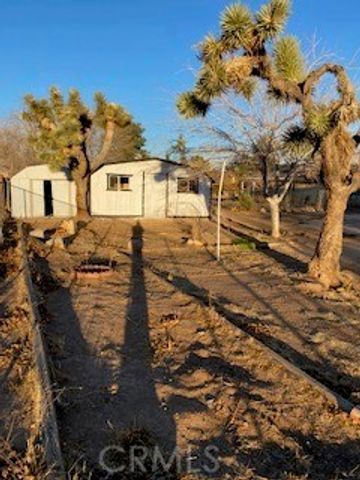 9290 Buckthorn Avenue, Hesperia, CA 92345